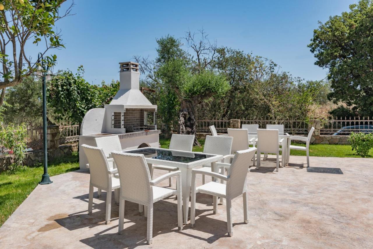 Asante Group Holiday Homes Tsilivi  Exteriör bild