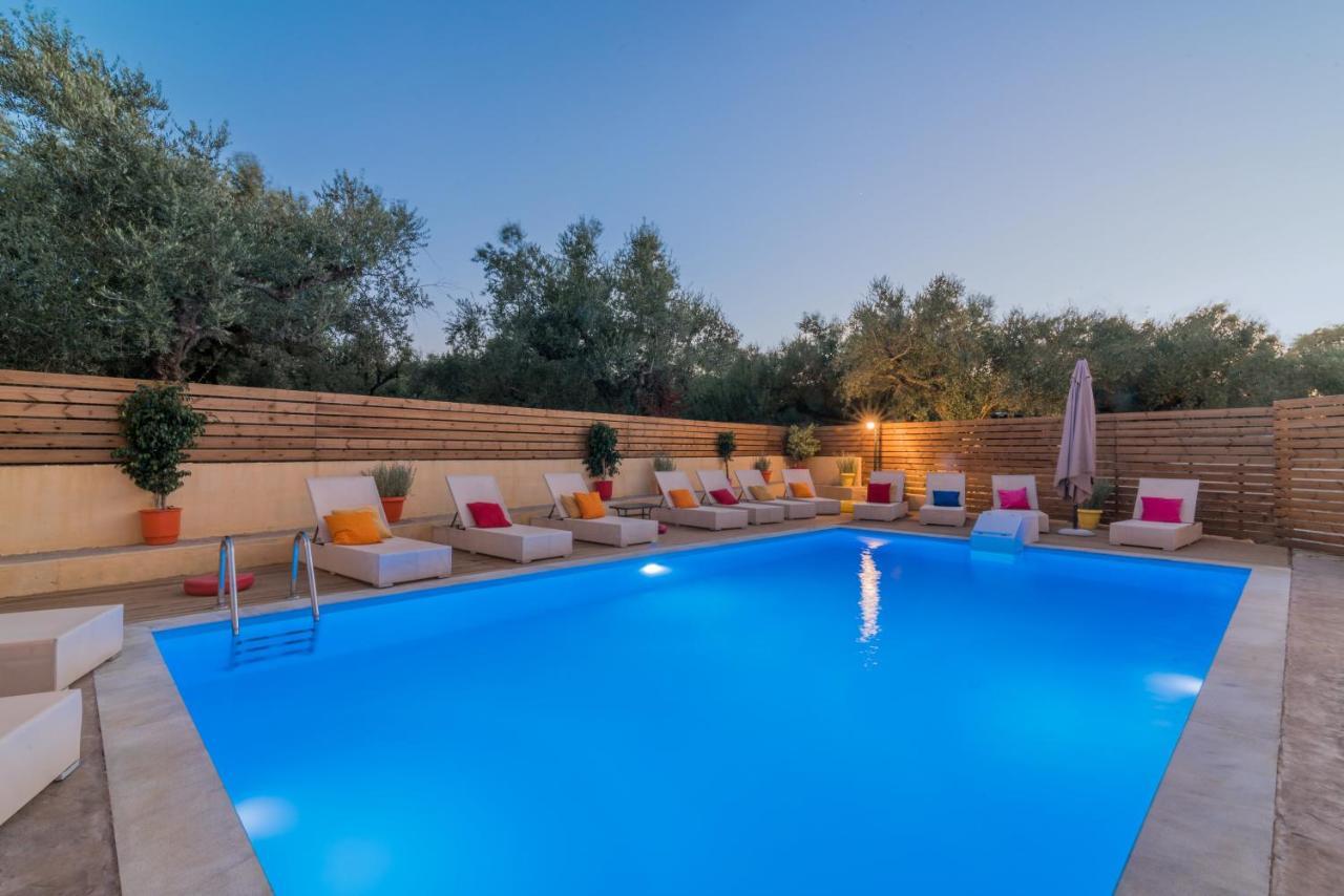 Asante Group Holiday Homes Tsilivi  Exteriör bild