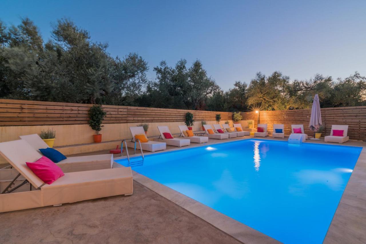Asante Group Holiday Homes Tsilivi  Exteriör bild
